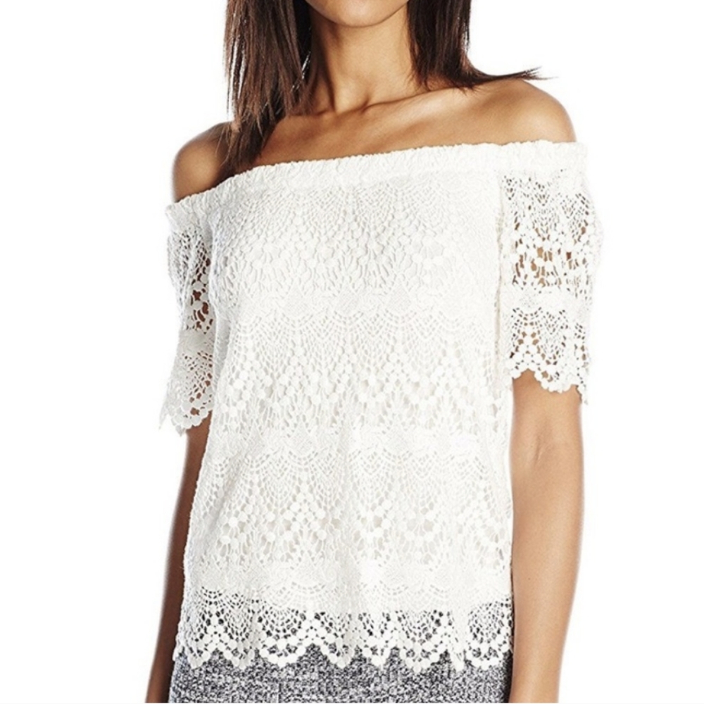 Velvet by Graham & Spencer Cream Lace Off-Shoulder Top